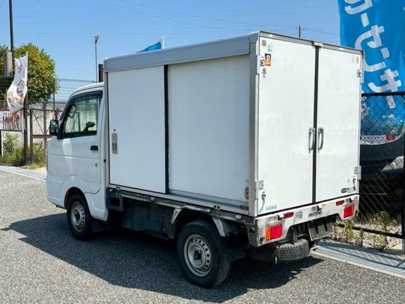 CARRY TRUCK