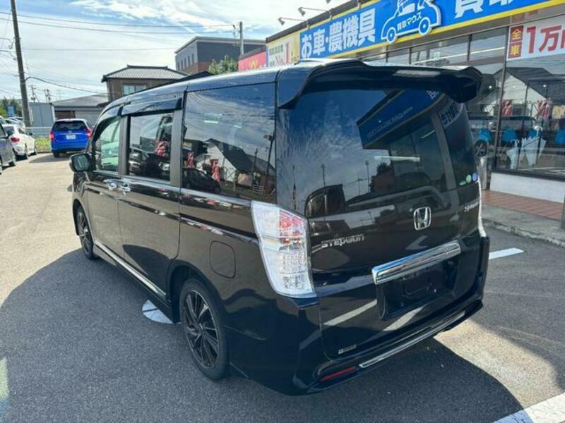 STEPWAGON SPADA