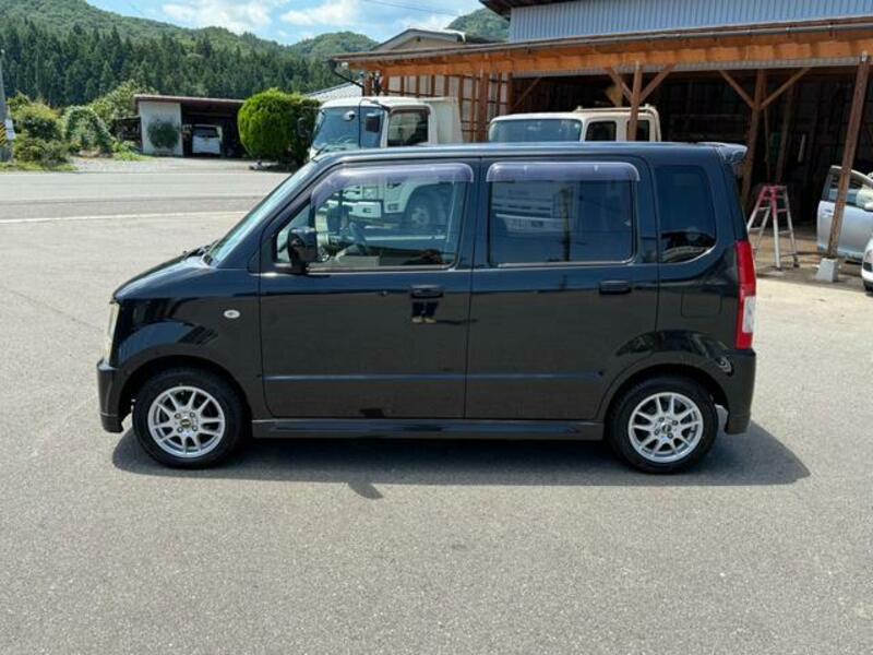 WAGON R