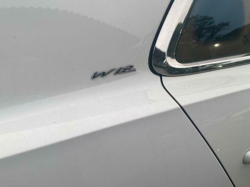 FLYING SPUR