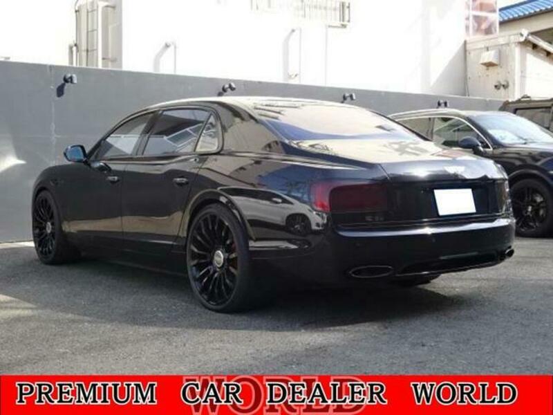 FLYING SPUR