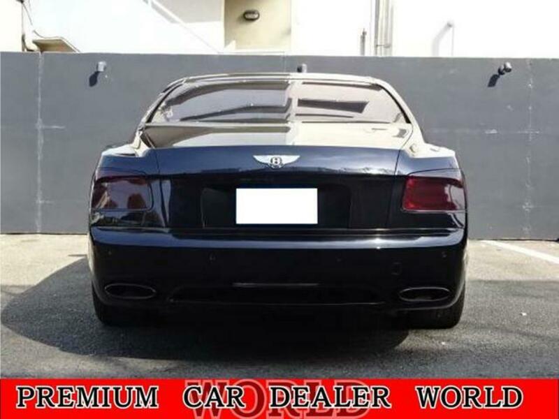 FLYING SPUR