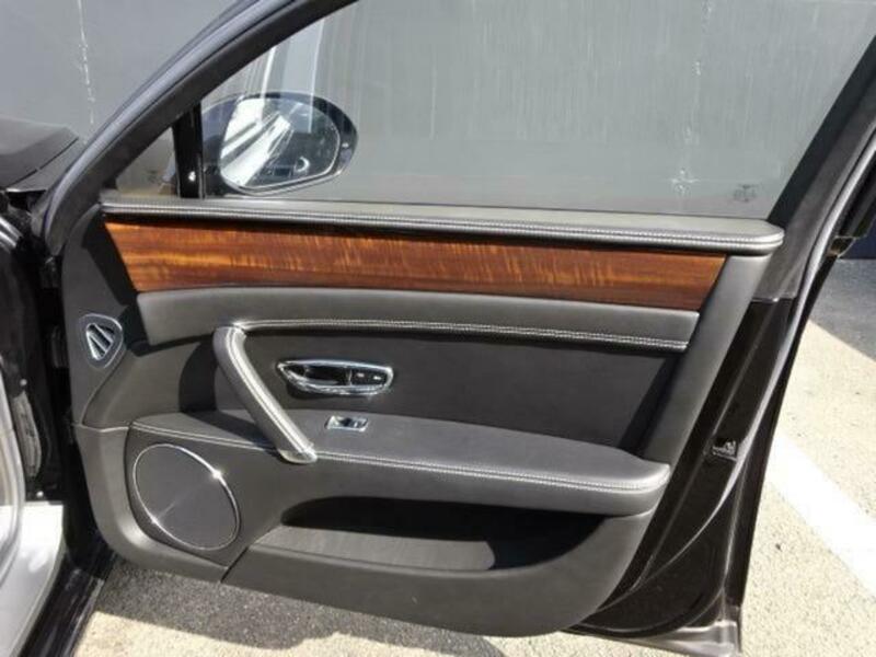 FLYING SPUR