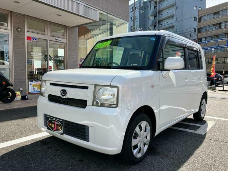 DAIHATSU MOVE CONTE
