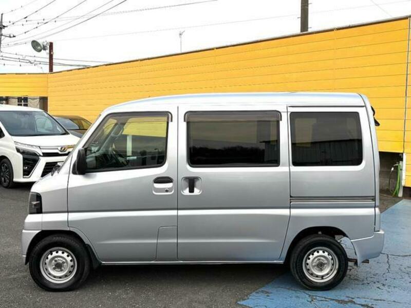 MINICAB VAN