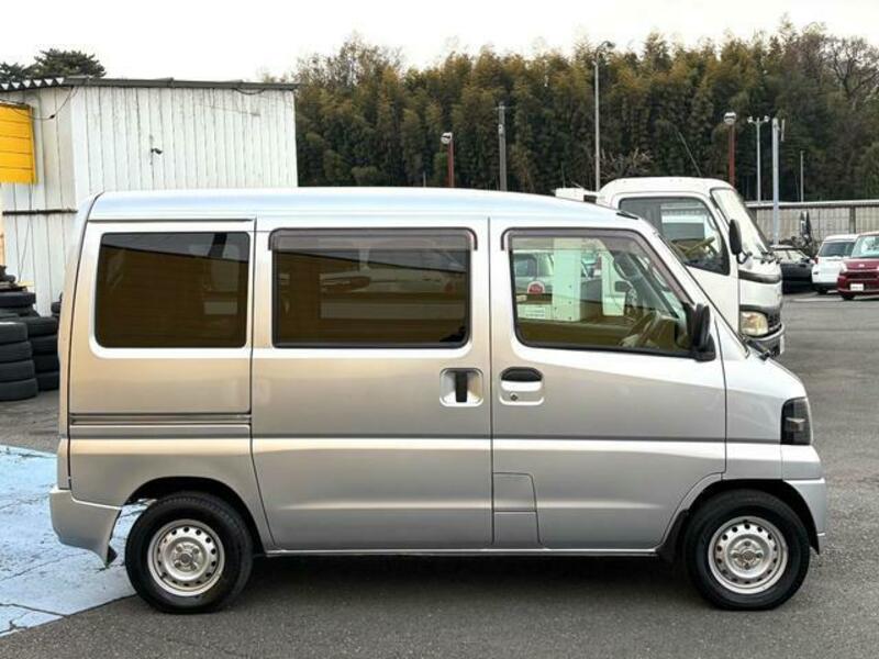 MINICAB VAN