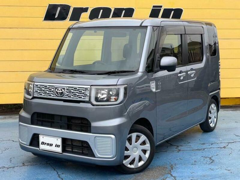 TOYOTA PIXIS MEGA