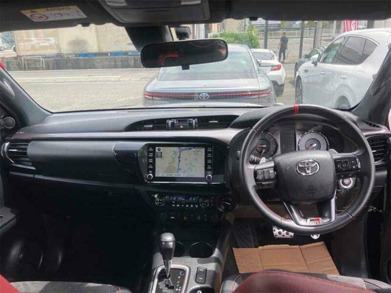 HILUX