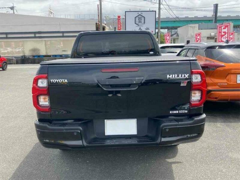 HILUX