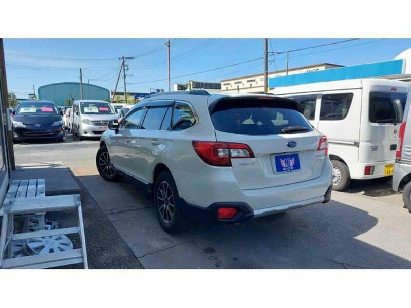 LEGACY OUTBACK