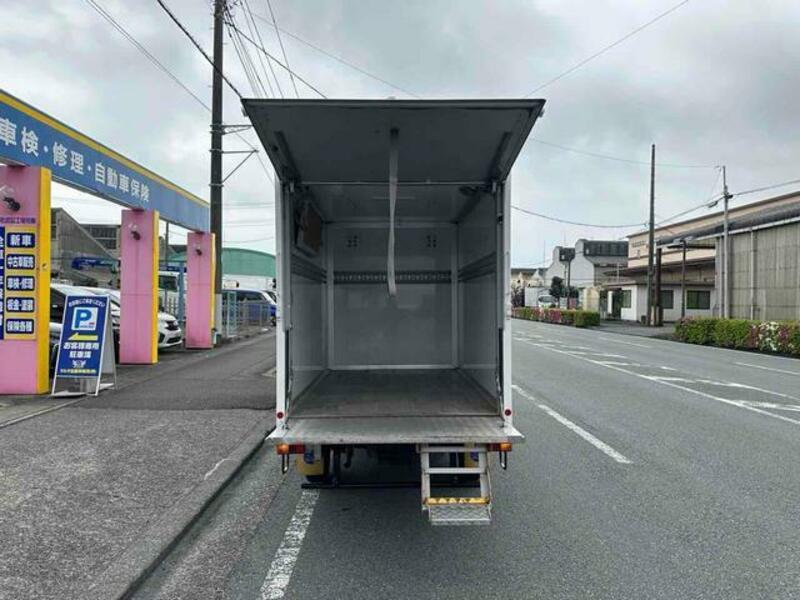 BONGO TRUCK