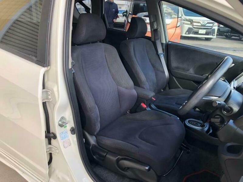 FIT HYBRID