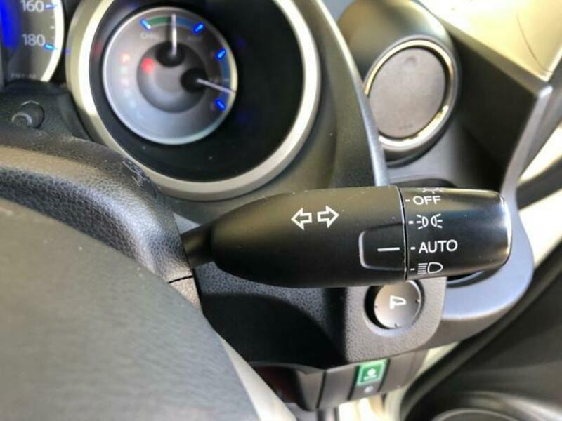FIT HYBRID