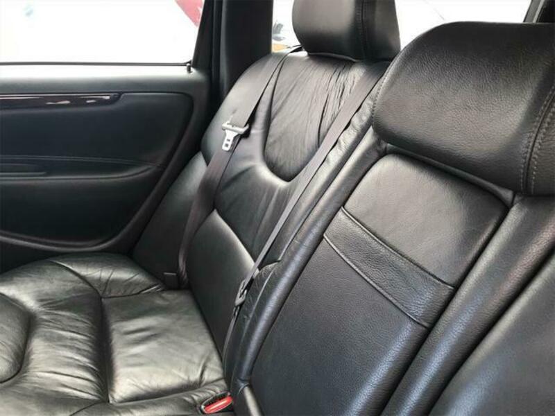 V70
