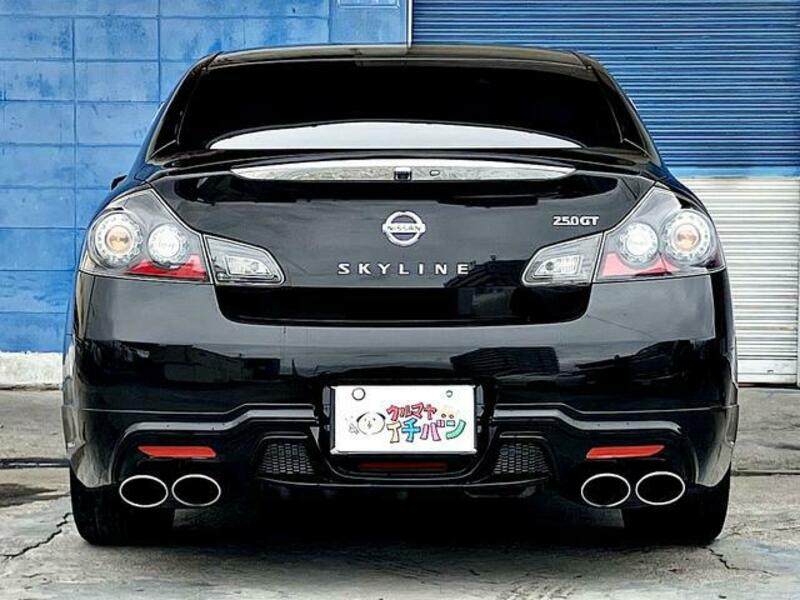 SKYLINE