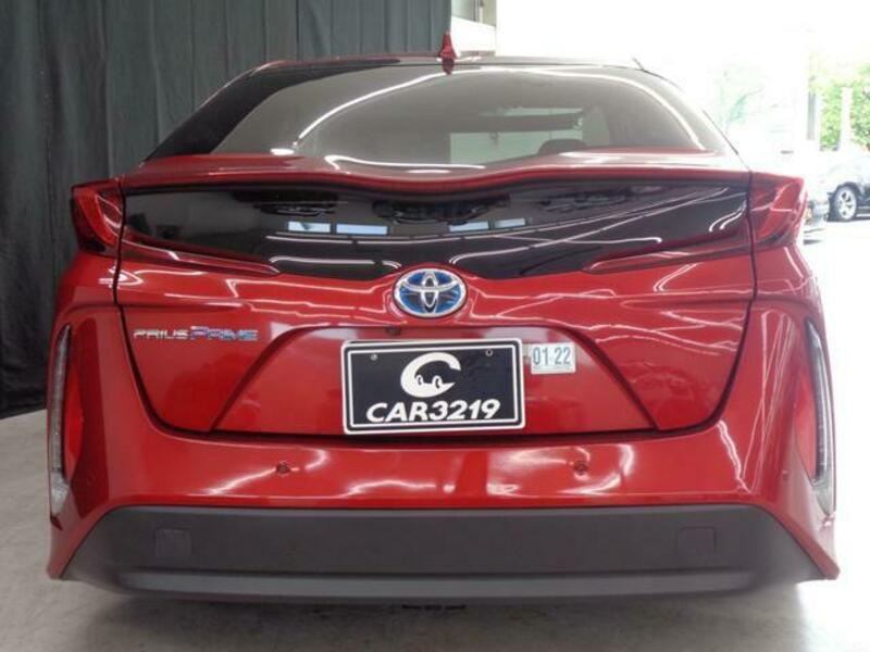 PRIUS PHV