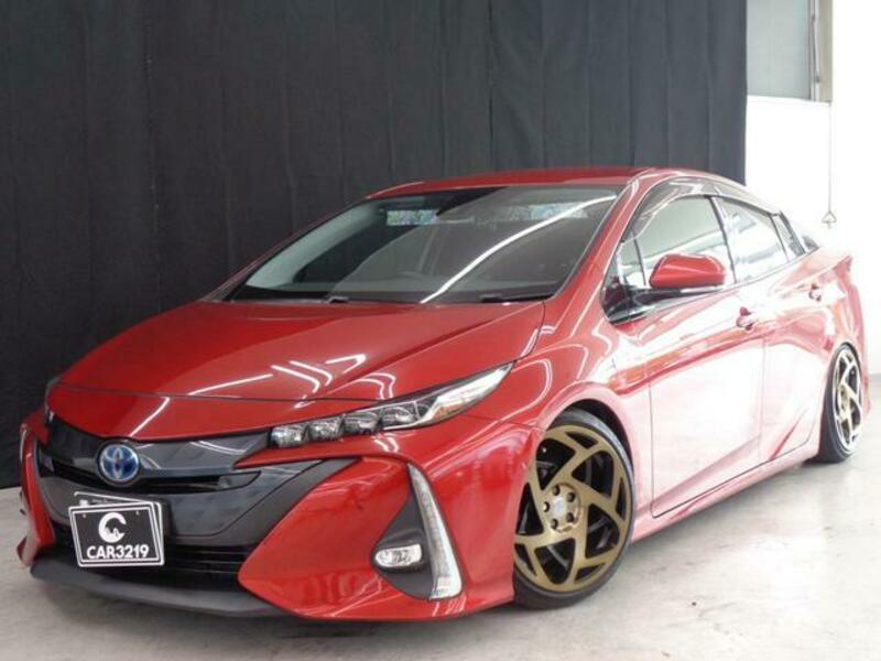 PRIUS PHV