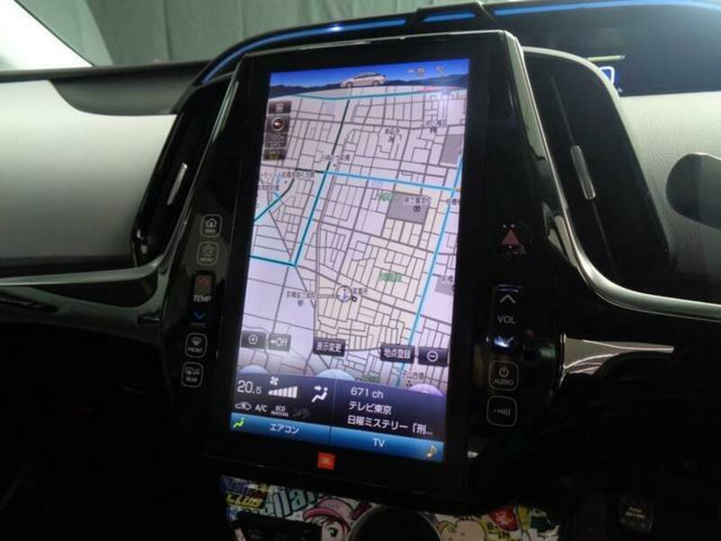 PRIUS PHV