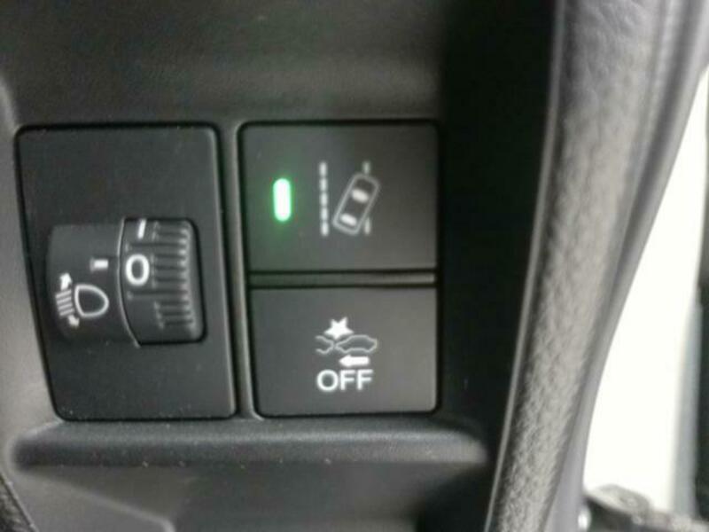 N-VAN
