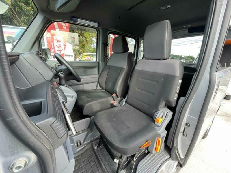 N-VAN