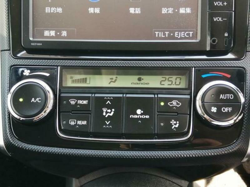 COROLLA FIELDER