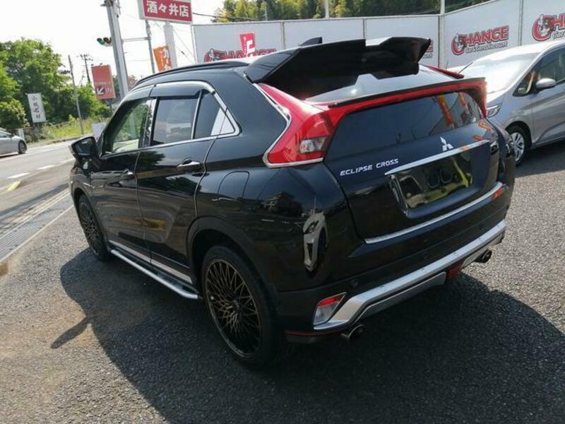 ECLIPSE CROSS