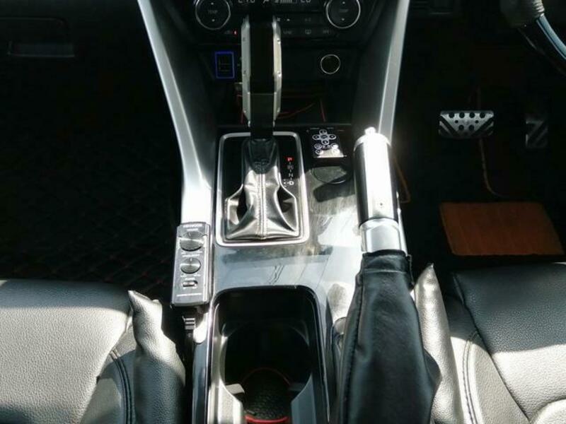 ECLIPSE CROSS