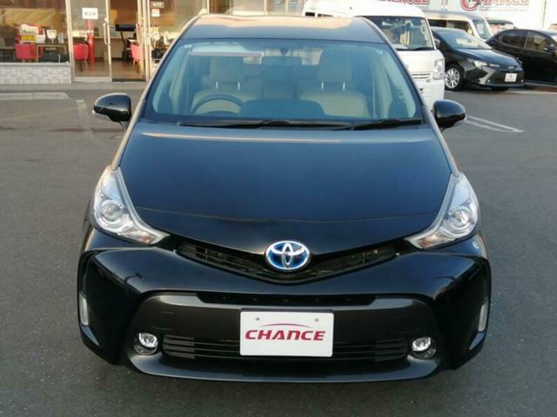 PRIUS ALPHA