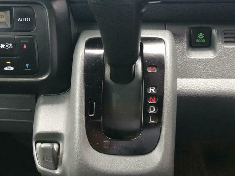 N-VAN