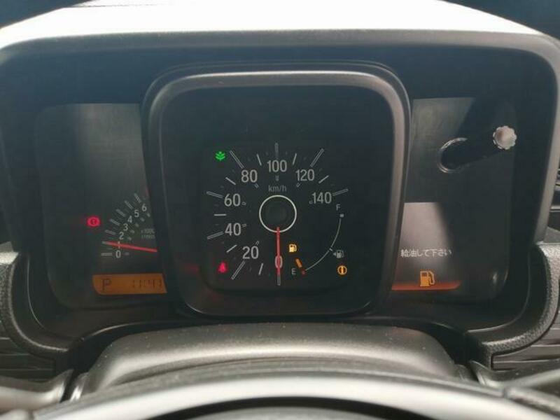 N-VAN