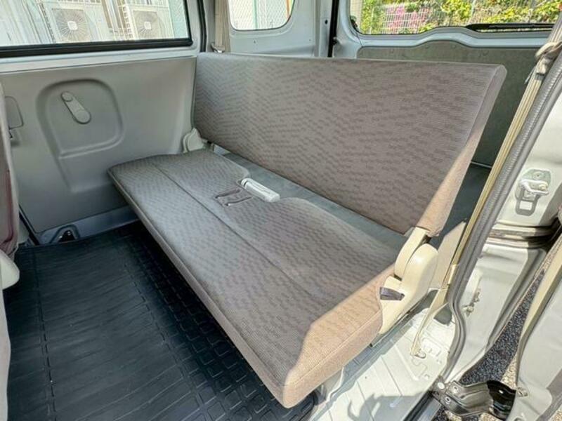 MINICAB VAN