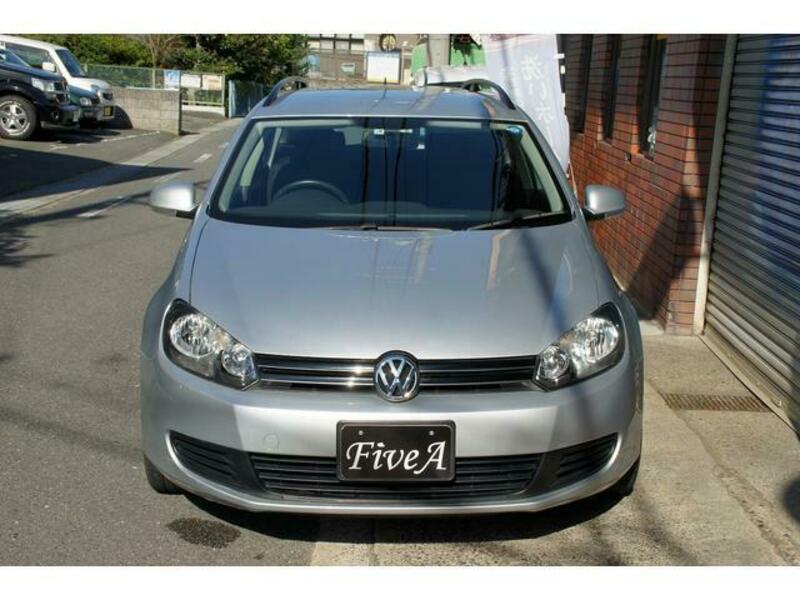 GOLF VARIANT