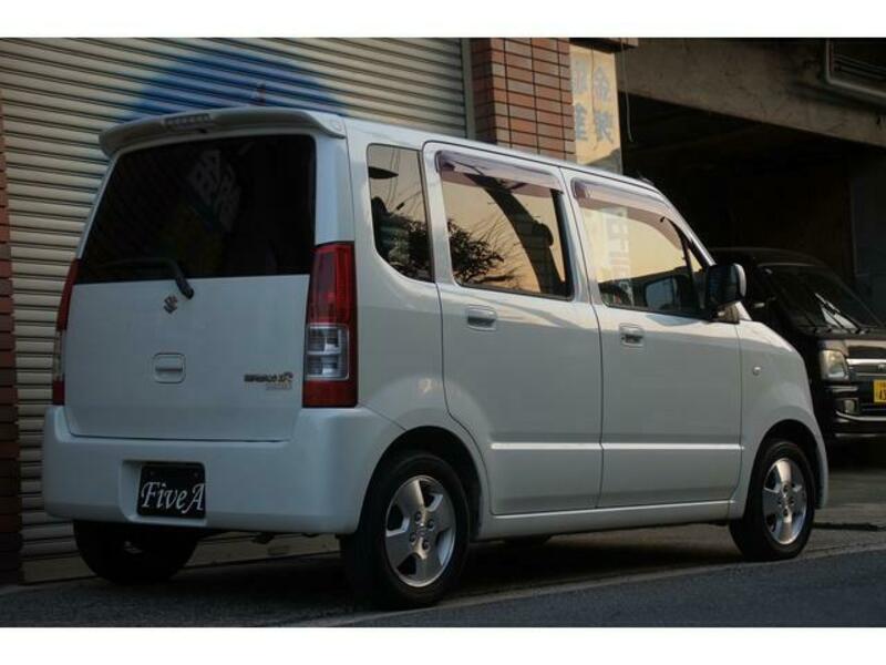 WAGON R
