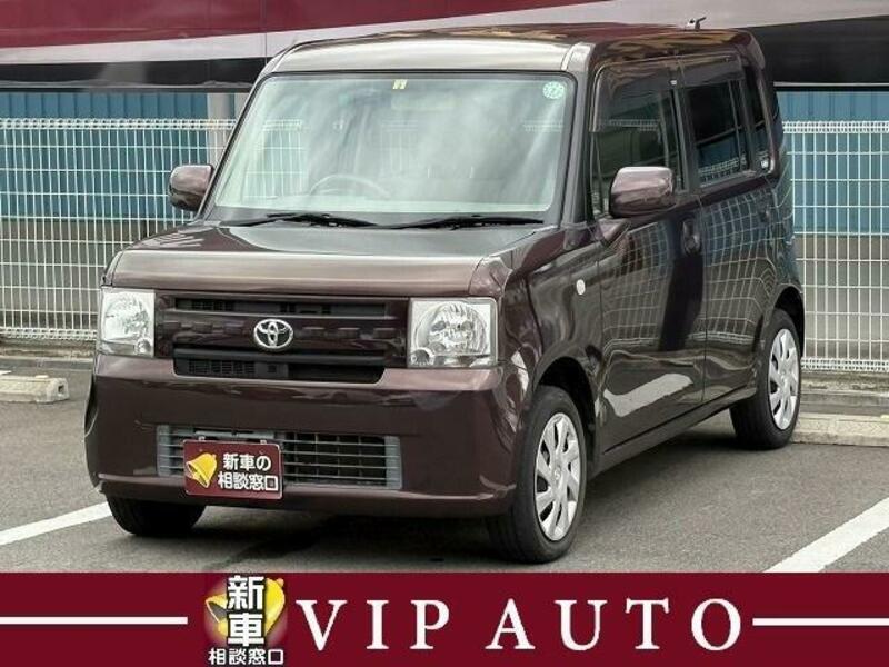 TOYOTA PIXIS SPACE