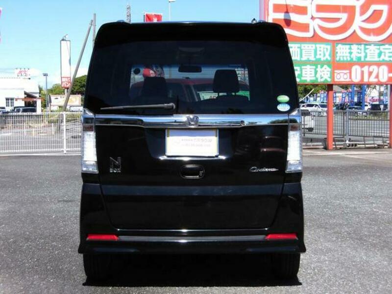 N BOX CUSTOM