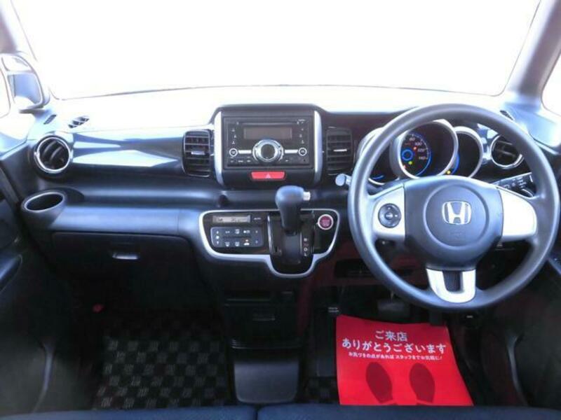 N BOX CUSTOM