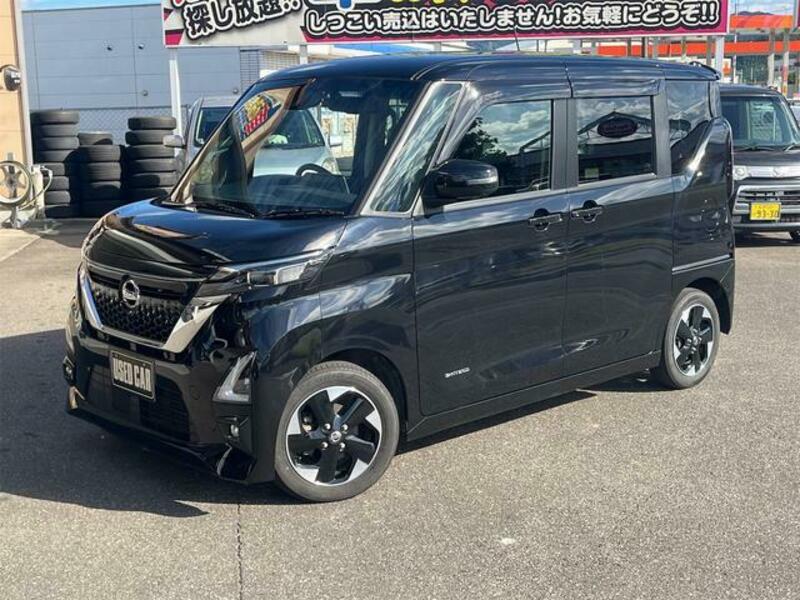 NISSAN ROOX