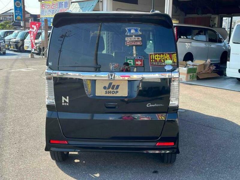 N BOX CUSTOM