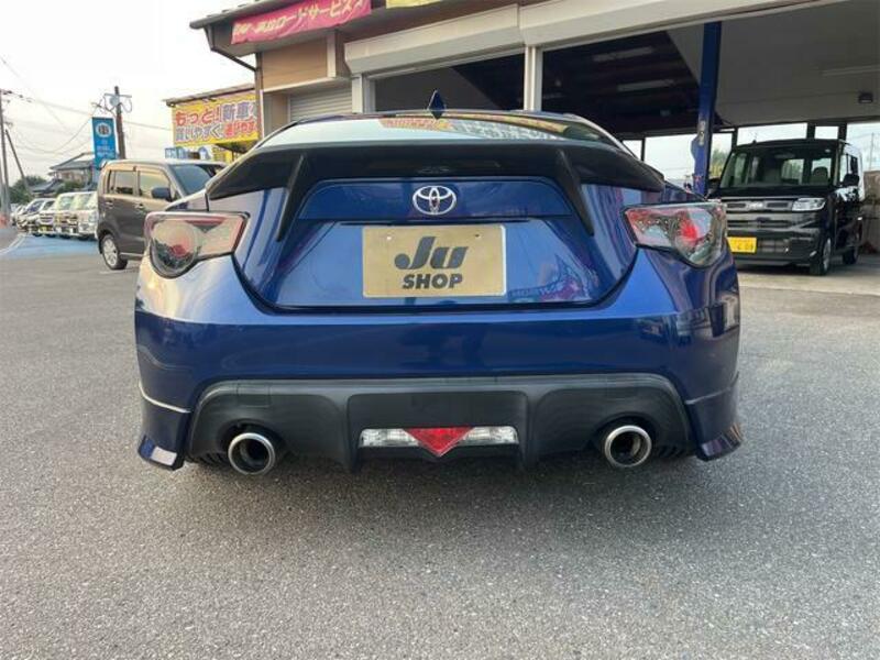 86