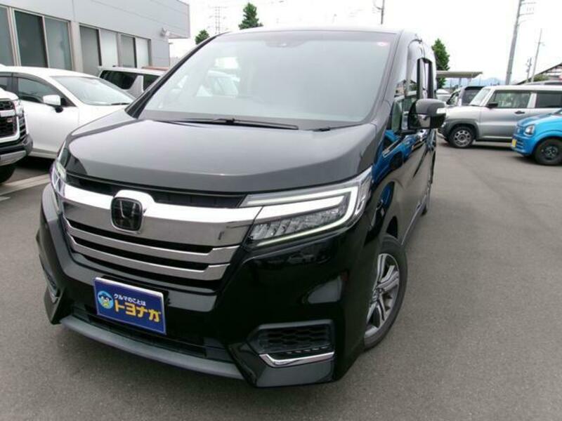HONDA STEPWAGON SPADA