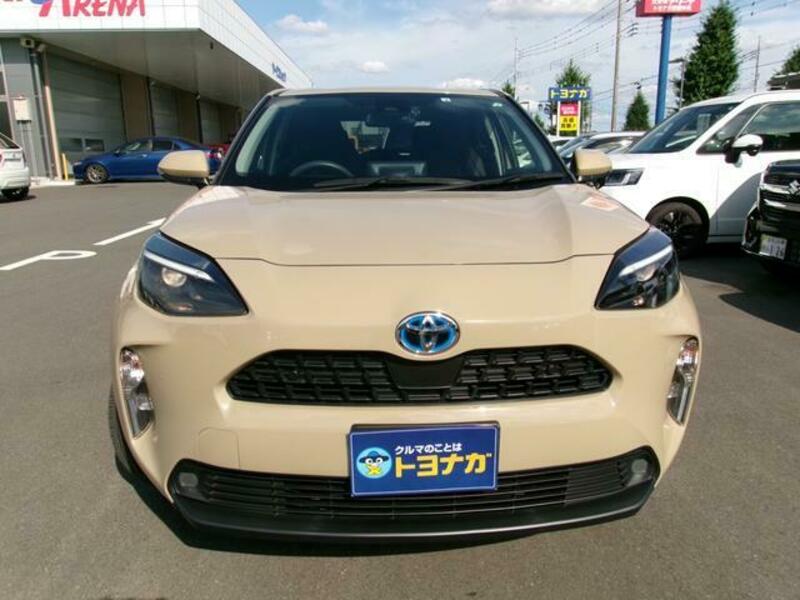 YARIS CROSS