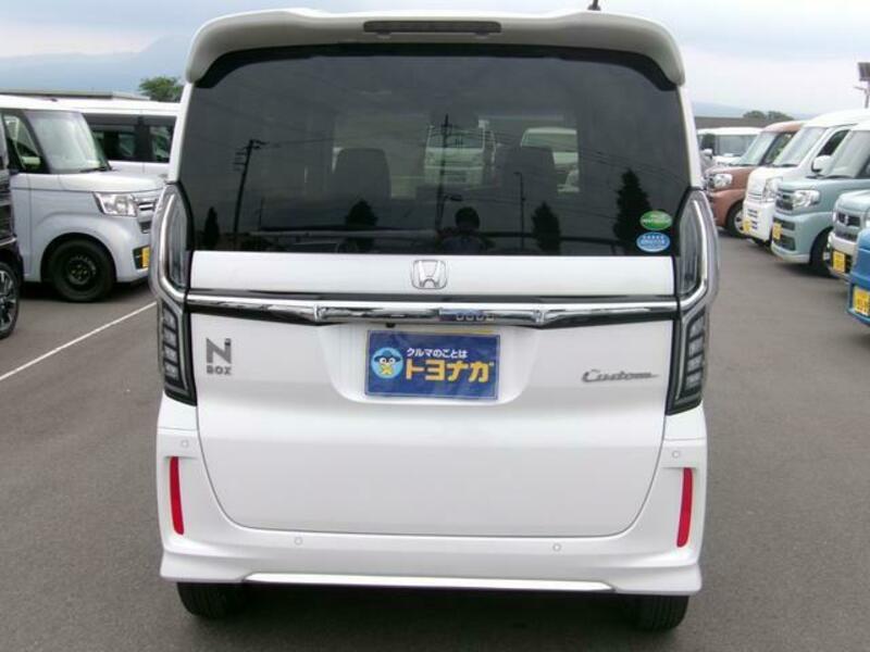 N BOX CUSTOM