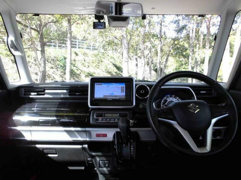 SPACIA CUSTOM