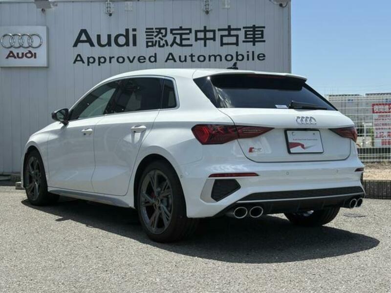 S3