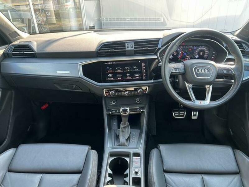 Q3