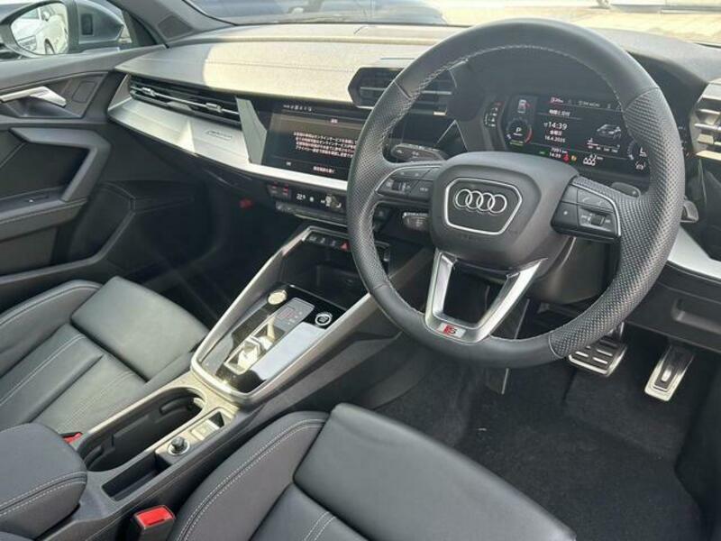 A3 SEDAN