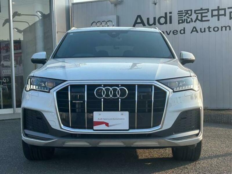Q7