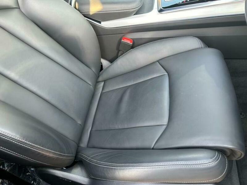 Q7