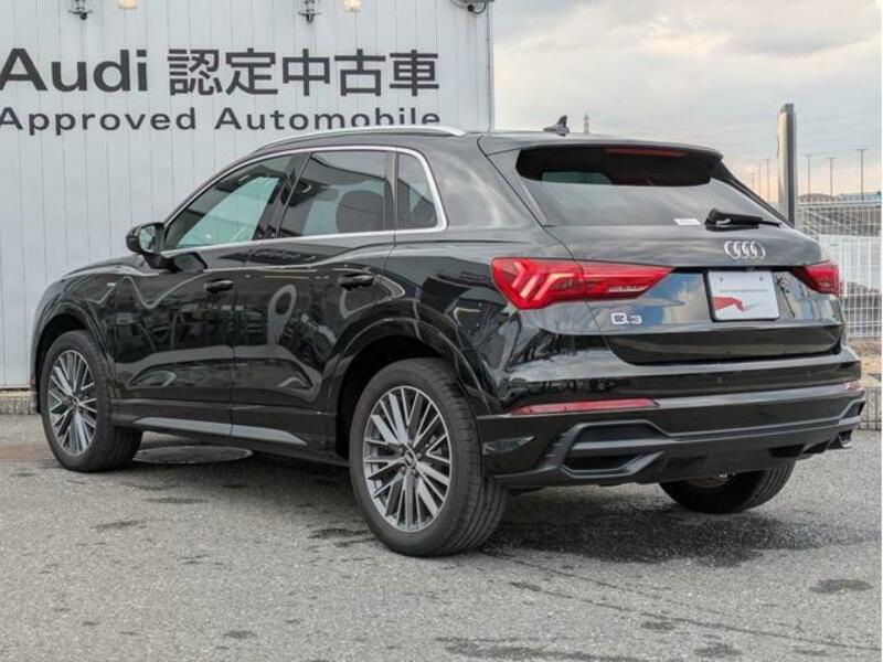 Q3