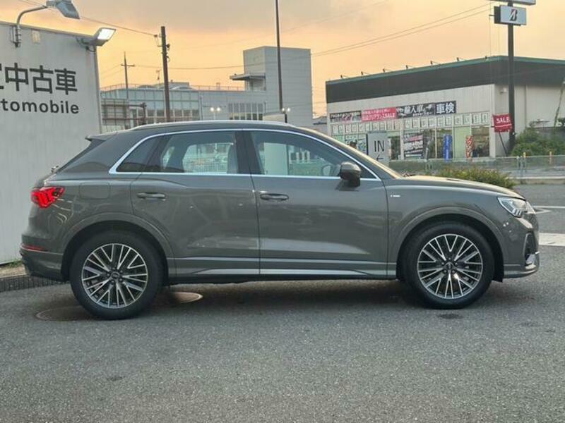 Q3